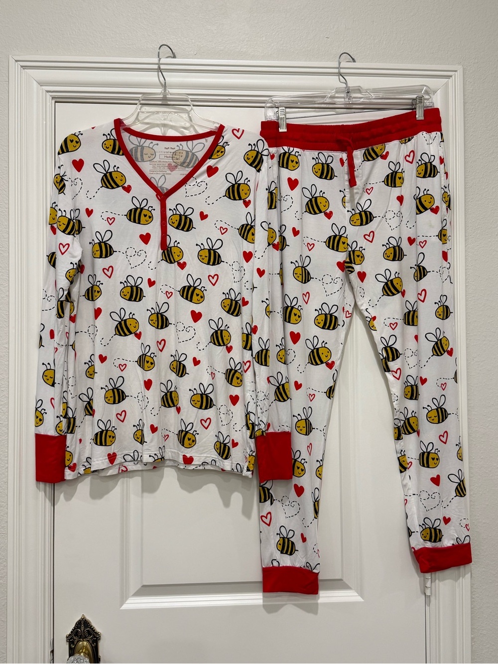 Ladies Little Sleepies Bumble Bee Hearts Pajama Set Pants Medium